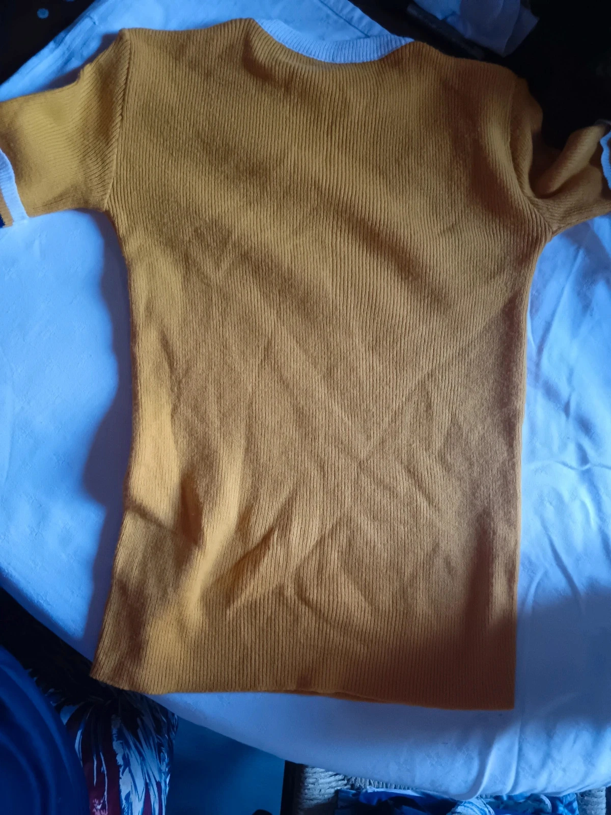T-shirt mostarda – photo 3